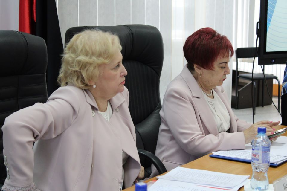 19 сентября прошло заседание Совета ректоров вузов Донецкой Народной Республики 19 сентября прошло заседание Совета ректоров вузов Донецкой Народной Республики