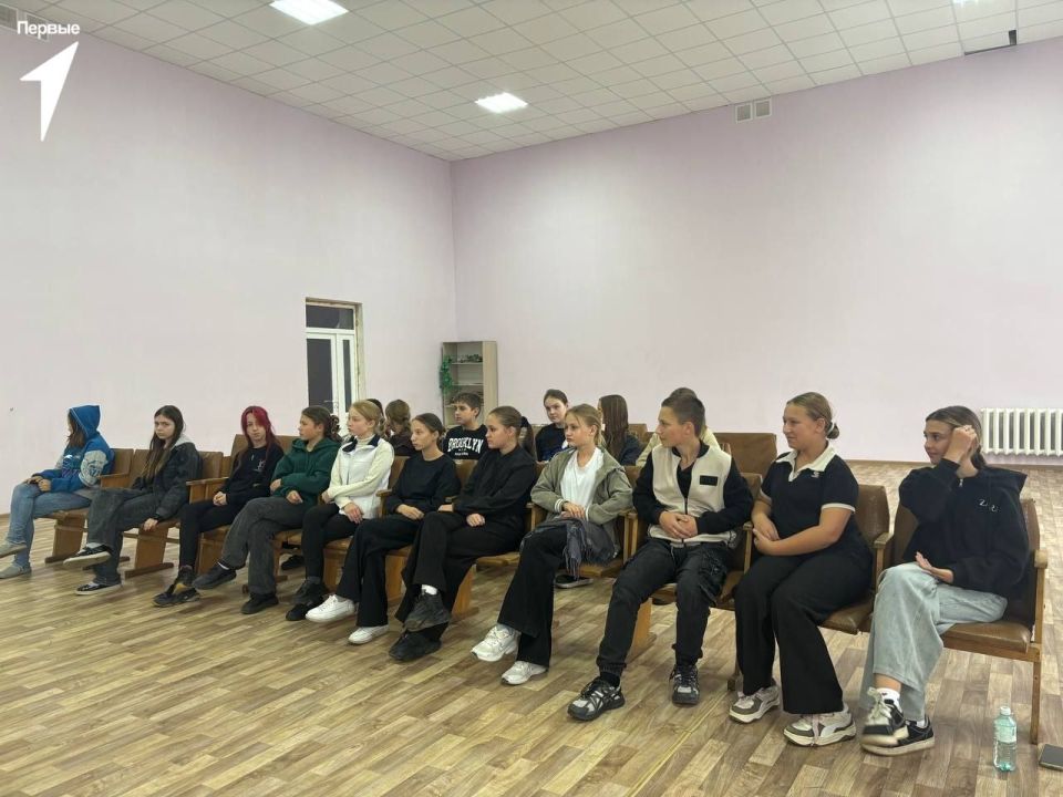 Страницы истории. Первые Школы №13 погрузились в историю Отечественной войны 1812 года Страницы истории. Первые Школы №13 погрузились в историю Отечественной войны 1812 года