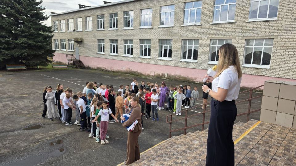 ПОПУЛЯРИЗАЦИЯ ЗДОРОВОГО ОБРАЗА ЖИЗНИ, В ТОМ ЧИСЛЕ У ДЕТЕЙ – ОДИН ИЗ ПРИОРИТЕТОВ НАРОДНОЙ ПРОГРАММЫ «ЕДИНОЙ РОССИИ» ПОПУЛЯРИЗАЦИЯ ЗДОРОВОГО ОБРАЗА ЖИЗНИ, В ТОМ ЧИСЛЕ У ДЕТЕЙ – ОДИН ИЗ ПРИОРИТЕТОВ НАРОДНОЙ ПРОГРАММЫ «ЕДИНОЙ РОССИИ»