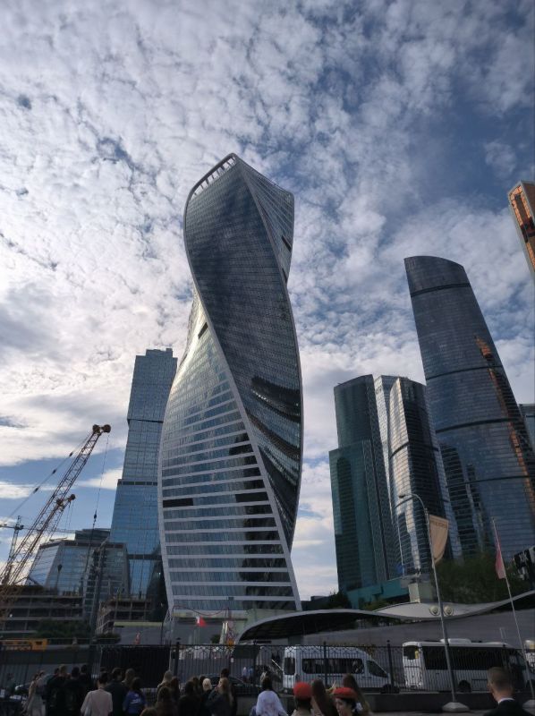 Студенты ПГТУ – филиала НИУ МГСУ окунулись в атмосферу грандиозного Национального Центра «Россия»! Это просто... Студенты ПГТУ – филиала НИУ МГСУ окунулись в атмосферу грандиозного Национального Центра «Россия»! Это просто...