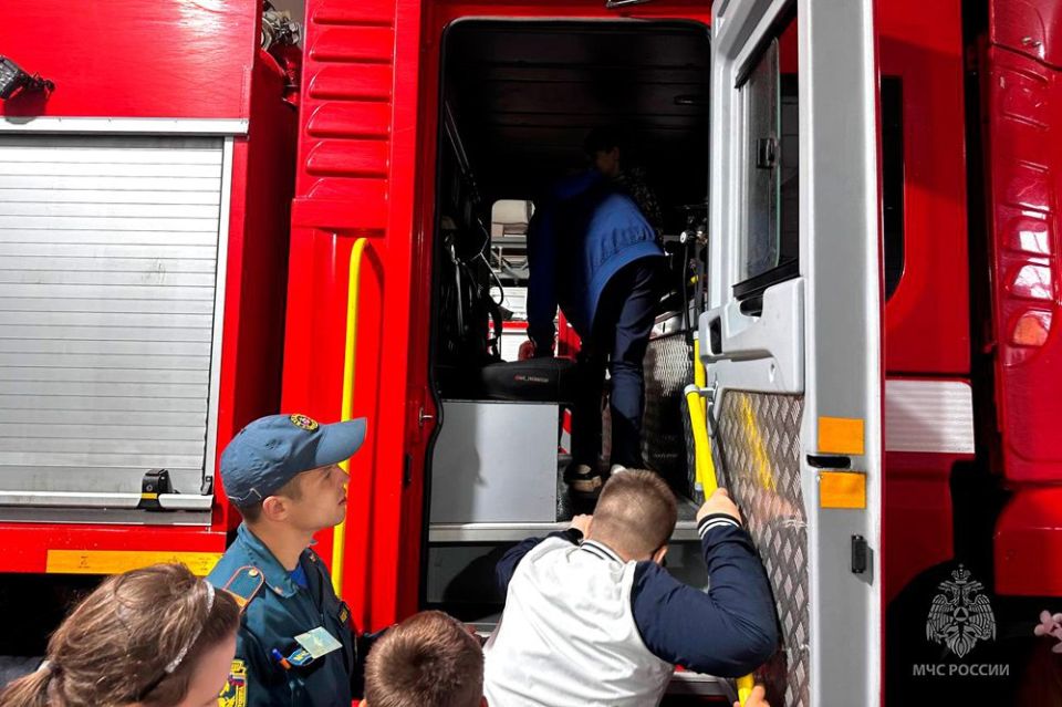 Путешествие в профессию огнеборца Путешествие в профессию огнеборца
