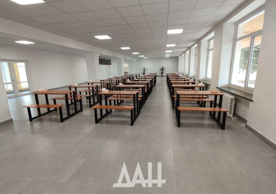 Знания в приоритете. В Донецке массово восстанавливают школы Знания в приоритете. В Донецке массово восстанавливают школы