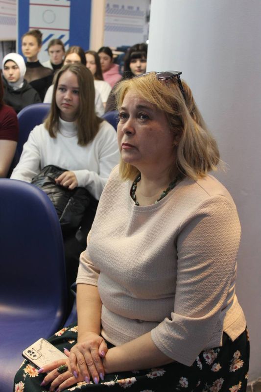 В Челябинске прошёл телемост с Донбассом В Челябинске прошёл телемост с Донбассом
