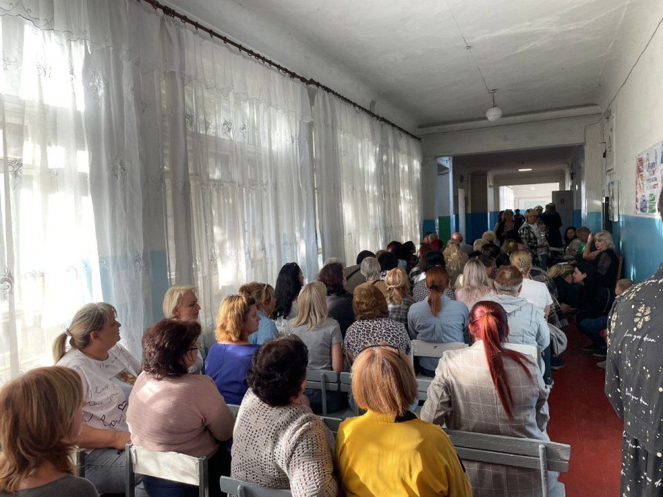 Анна Кондрыкинская: Приняла участие в родительском собрании в школе № 39 города Макеевки, пос Анна Кондрыкинская: Приняла участие в родительском собрании в школе № 39 города Макеевки, пос