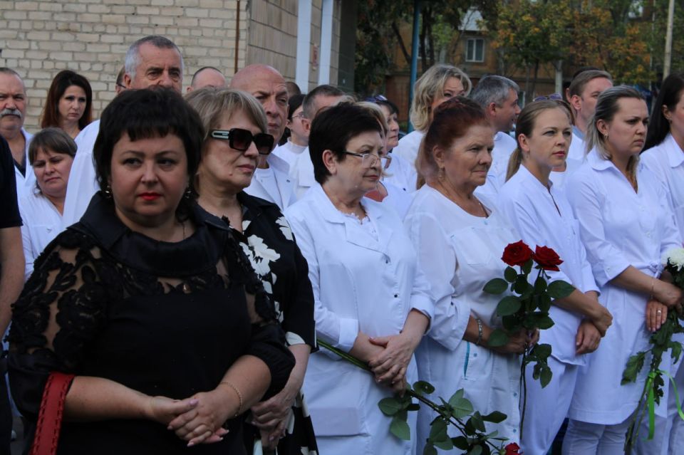 Иван Приходько: Сегодня, 19 сентября, на территории городской больницы № 2 города Горловка состоялось открытие памятника-бюста Святителю Луке, архиепископу Крымскому Иван Приходько: Сегодня, 19 сентября, на территории городской больницы № 2 города Горловка состоялось открытие памятника-бюста Святителю Луке, архиепископу Крымскому