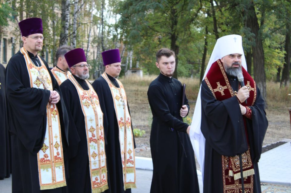 Иван Приходько: Сегодня, 19 сентября, на территории городской больницы № 2 города Горловка состоялось открытие памятника-бюста Святителю Луке, архиепископу Крымскому Иван Приходько: Сегодня, 19 сентября, на территории городской больницы № 2 города Горловка состоялось открытие памятника-бюста Святителю Луке, архиепископу Крымскому