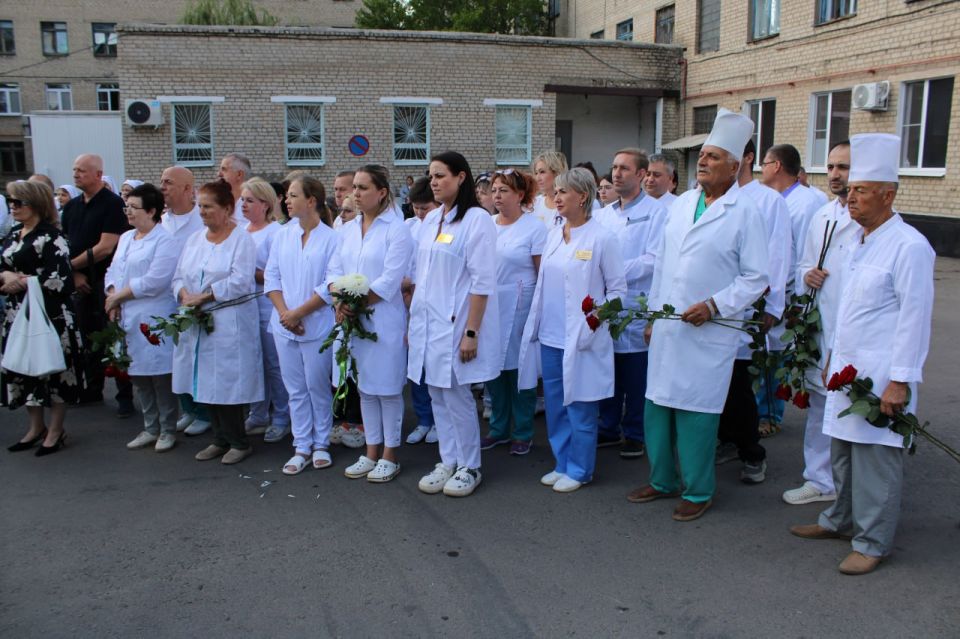 Иван Приходько: Сегодня, 19 сентября, на территории городской больницы № 2 города Горловка состоялось открытие памятника-бюста Святителю Луке, архиепископу Крымскому Иван Приходько: Сегодня, 19 сентября, на территории городской больницы № 2 города Горловка состоялось открытие памятника-бюста Святителю Луке, архиепископу Крымскому