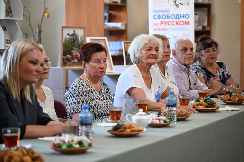 В ДНР планируют расширить возможности для активного досуга пожилых граждан В ДНР планируют расширить возможности для активного досуга пожилых граждан