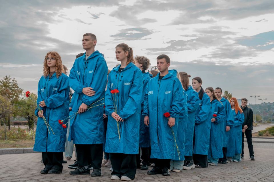 С командой провели акцию ко Дню провозглашения Южной Осетии С командой провели акцию ко Дню провозглашения Южной Осетии