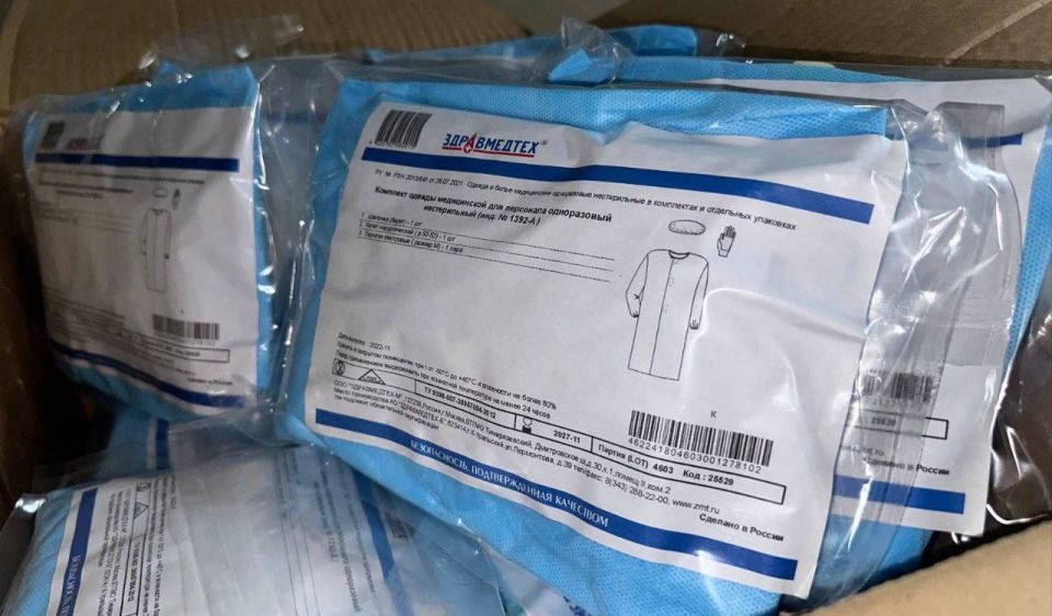Медики Ноябрьска помогают коллегам из Волновахского муниципального округа Медики Ноябрьска помогают коллегам из Волновахского муниципального округа