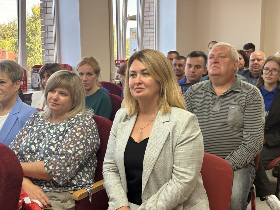 "Их труд – наше благо": в Ясиноватой наградили тех, кто меняет город к лучшему "Их труд – наше благо": в Ясиноватой наградили тех, кто меняет город к лучшему