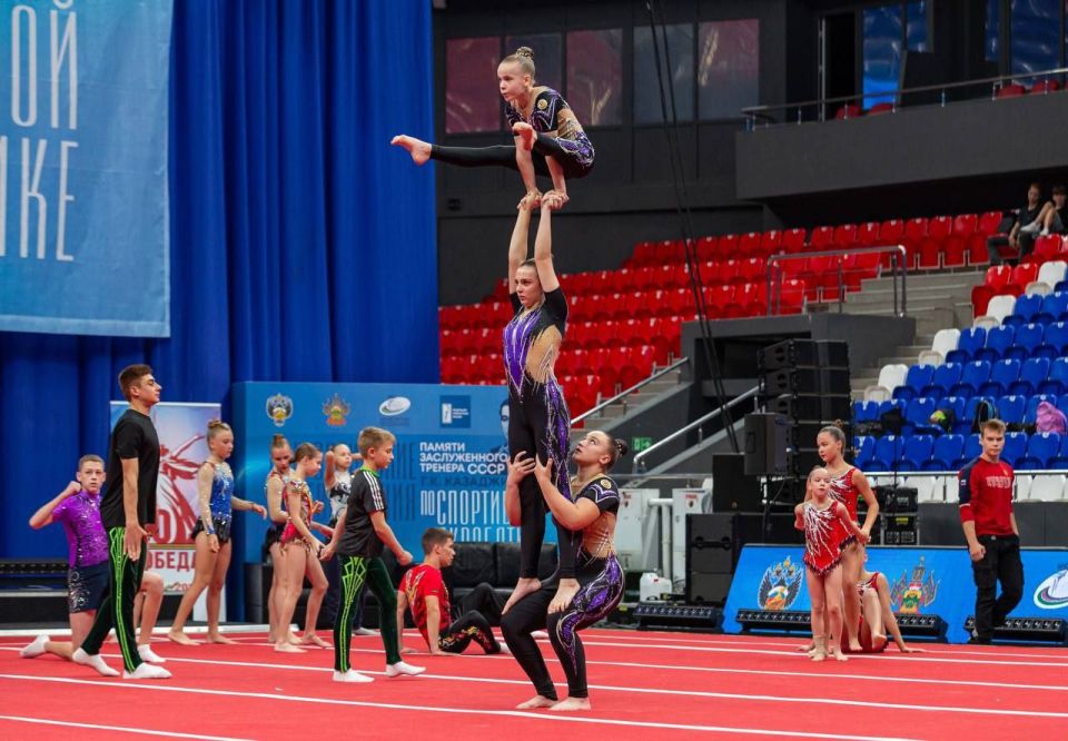 Евгений Ширшов: Спортсмены Донецкой Народной Республики приняли участие во Всероссийских соревнованиях по спортивной акробатике памяти Заслуженного тренера СССР, Почетного гражданина города Краснодара Г.К. Казаджиева Евгений Ширшов: Спортсмены Донецкой Народной Республики приняли участие во Всероссийских соревнованиях по спортивной акробатике памяти Заслуженного тренера СССР, Почетного гражданина города Краснодара Г.К. Казаджиева
