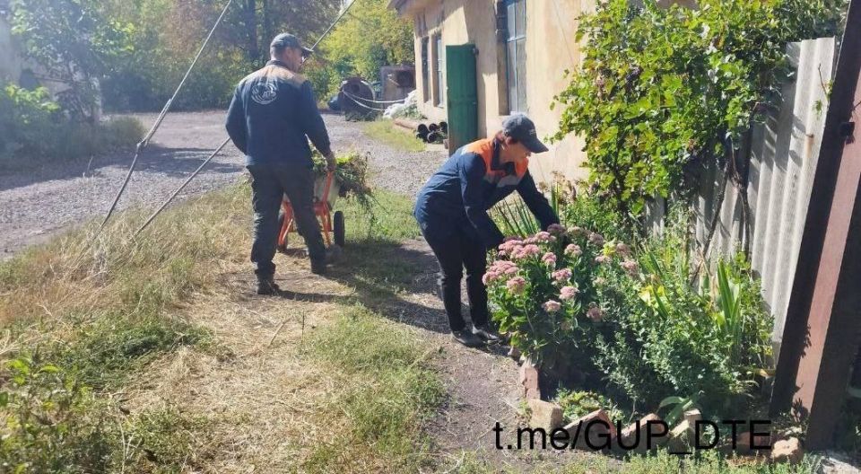 ВСЕ НА СУББОТНИК: ВО БЛАГО ЧИСТОТЫ И КОМФОРТА ДОНЕЦКА ВСЕ НА СУББОТНИК: ВО БЛАГО ЧИСТОТЫ И КОМФОРТА ДОНЕЦКА