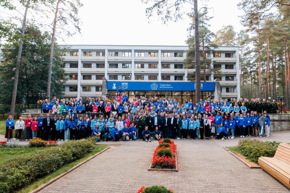Безопасно там, где сохраняется бдительность Безопасно там, где сохраняется бдительность