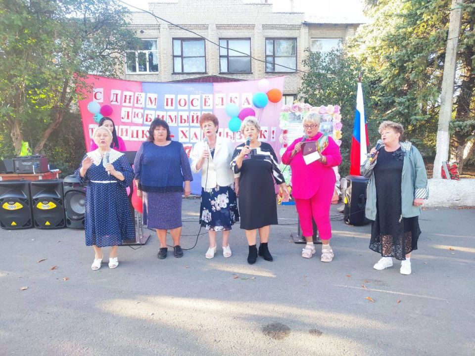 Поздравляем с Днем поселка Троицко-Харцызск! Поздравляем с Днем поселка Троицко-Харцызск!