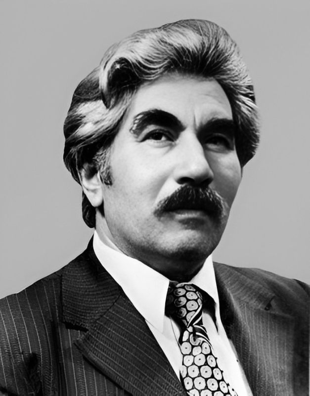 Алексей Кулемзин: 15 сентября мир отметил 104-ю годовщину со дня рождения выдающегося скульптора Анатолия Ефимовича Белостоцкого, чьи творения стали неотъемлемой частью облика нашего города Алексей Кулемзин: 15 сентября мир отметил 104-ю годовщину со дня рождения выдающегося скульптора Анатолия Ефимовича Белостоцкого, чьи творения стали неотъемлемой частью облика нашего города