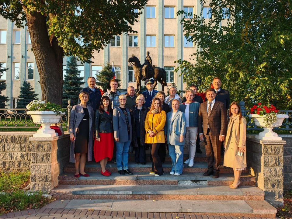 Донецкий республиканский художественный музей подписал соглашение о сотрудничестве с Сарапульским историко-архитектурным и художественным музеем-заповедником Донецкий республиканский художественный музей подписал соглашение о сотрудничестве с Сарапульским историко-архитектурным и художественным музеем-заповедником