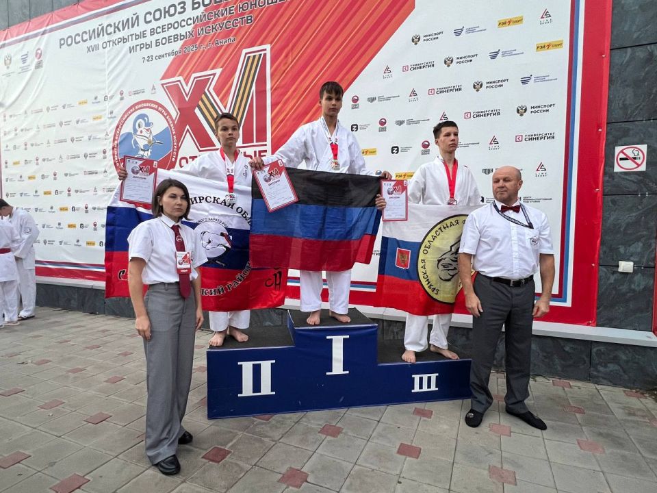 Евгений Ширшов: На выходных в Анапе проходили соревнования по всестилевому каратэ в рамках XVII Всероссийских юношеских игр боевых искусств Евгений Ширшов: На выходных в Анапе проходили соревнования по всестилевому каратэ в рамках XVII Всероссийских юношеских игр боевых искусств