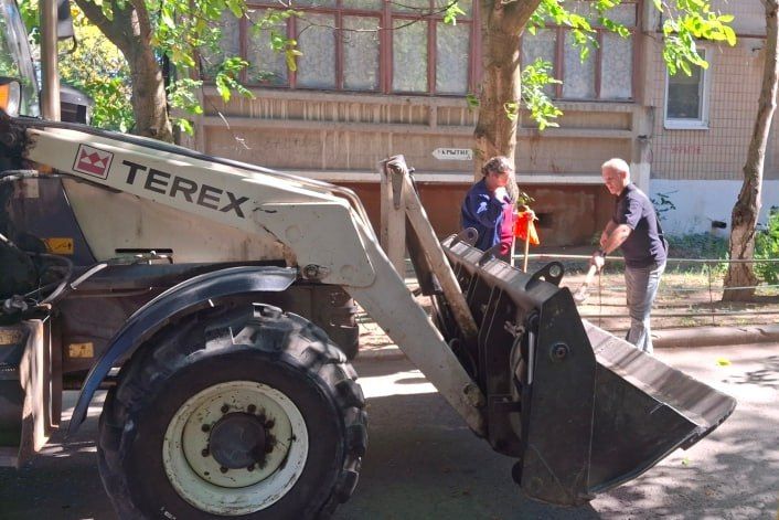 Министерство строительства, архитектуры и ЖКХ ДНР активно участвует в Всероссийском экологическом субботнике «Зеленая Россия» Министерство строительства, архитектуры и ЖКХ ДНР активно участвует в Всероссийском экологическом субботнике «Зеленая Россия»