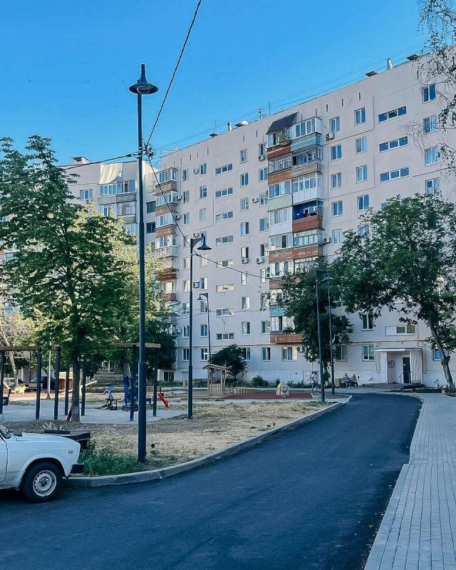 Санкт-Петербург продолжает благоустройство дворов в Жовтневом районе Санкт-Петербург продолжает благоустройство дворов в Жовтневом районе
