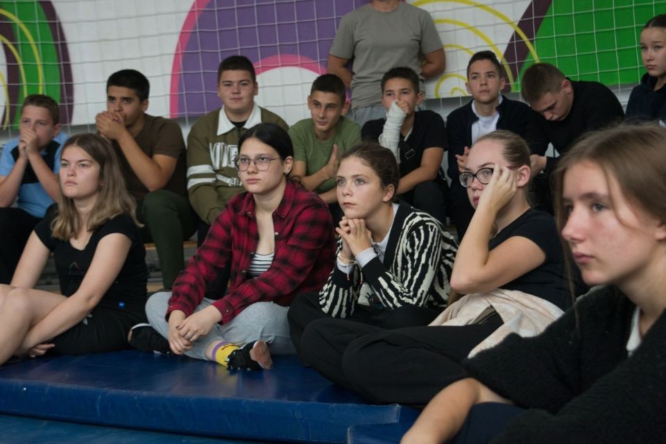 Очередной этап проекта «Школа антитеррора» Донецкого РО ВСКС прошёл на базе Володарской школы №1 и Володарской школы №2 Очередной этап проекта «Школа антитеррора» Донецкого РО ВСКС прошёл на базе Володарской школы №1 и Володарской школы №2