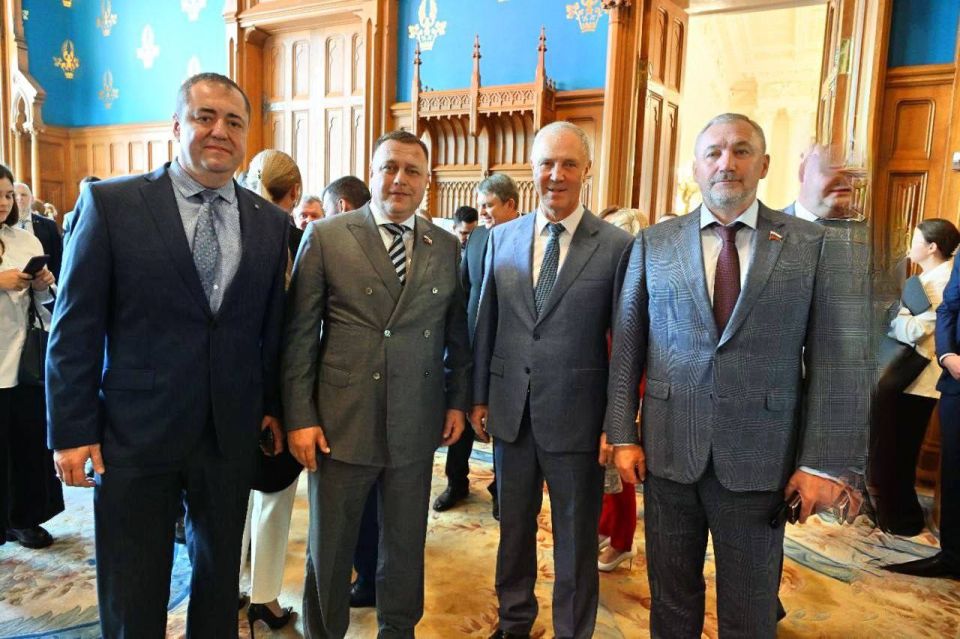 Игорь Кастюкевич: Вместе с коллегами сегодня принял участие в торжественном мероприятии в Доме приемов МИД России Игорь Кастюкевич: Вместе с коллегами сегодня принял участие в торжественном мероприятии в Доме приемов МИД России