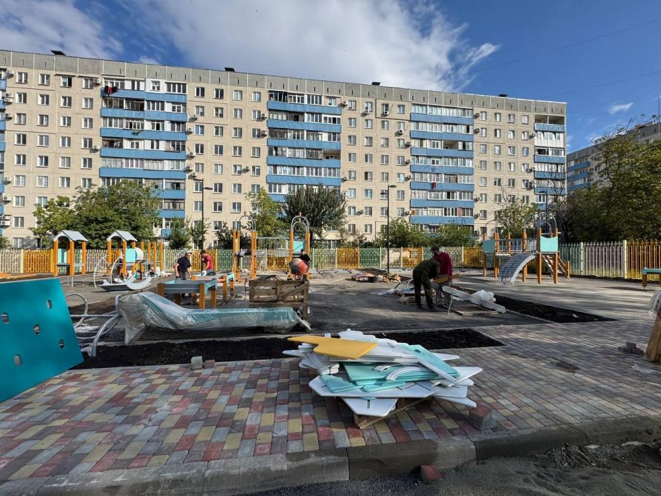 В Мариуполе тульские строители ведут работы на ряде соцобъектов В Мариуполе тульские строители ведут работы на ряде соцобъектов
