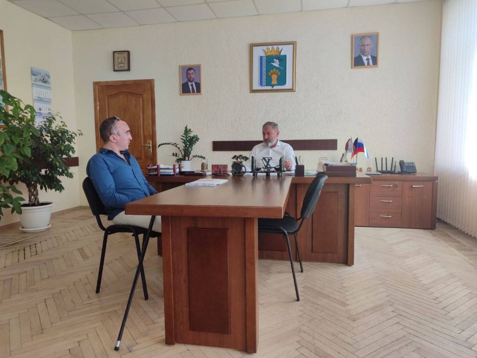 Борис Трима: Глава Мангушского округа провел личный прием граждан Борис Трима: Глава Мангушского округа провел личный прием граждан