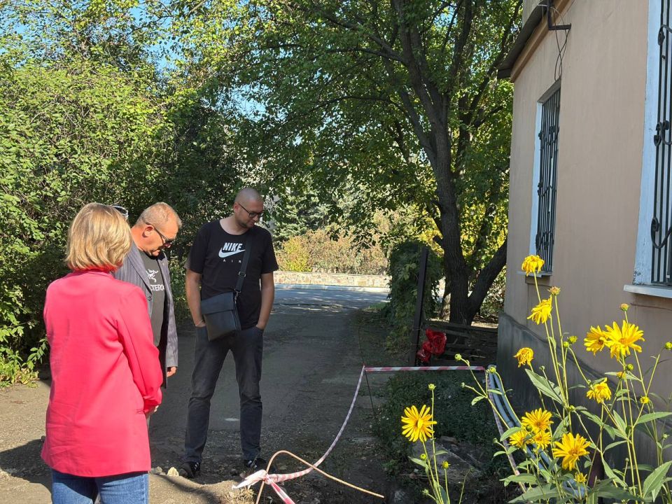 Денис Зубов: Сход граждан. 23 сентября в Иловайске состоялась встреча жителей с заместителем главы муниципального образования городской округ Иловайск Александром Кузнецовым Денис Зубов: Сход граждан. 23 сентября в Иловайске состоялась встреча жителей с заместителем главы муниципального образования городской округ Иловайск Александром Кузнецовым