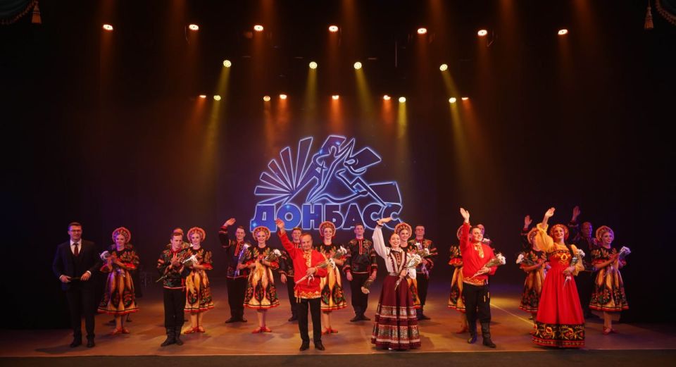 Ещё три далёких региона стали близкими и родными: «Донбасс» возвратился с дальневосточных гастролей