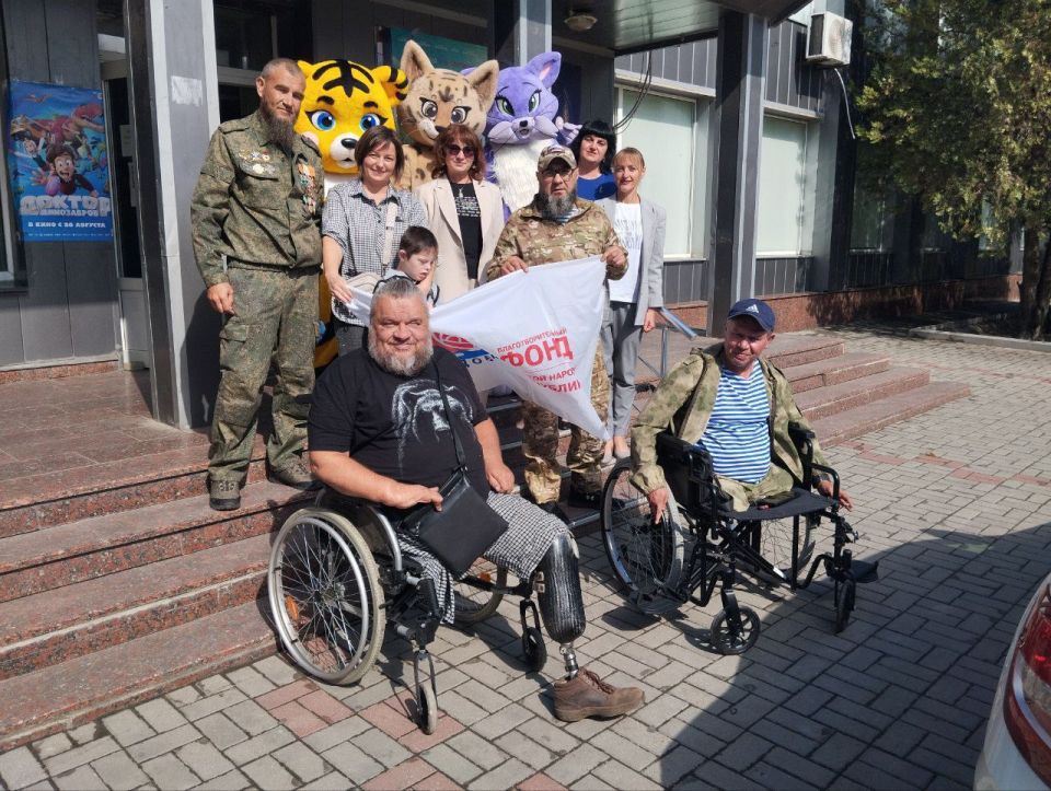 В Мангушском муниципальном округе в рамках реализации проекта «Крепкая семья» с большим успехом прошёл фестиваль творчества «Мир увлечений без ограничений», адресованный детям с ограниченными возможностями здоровья В Мангушском муниципальном округе в рамках реализации проекта «Крепкая семья» с большим успехом прошёл фестиваль творчества «Мир увлечений без ограничений», адресованный детям с ограниченными возможностями здоровья