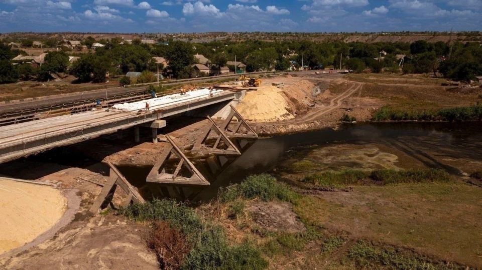 Виктория Мельникова: Масштабный ремонт дороги Донецк — Новоазовск — Седово