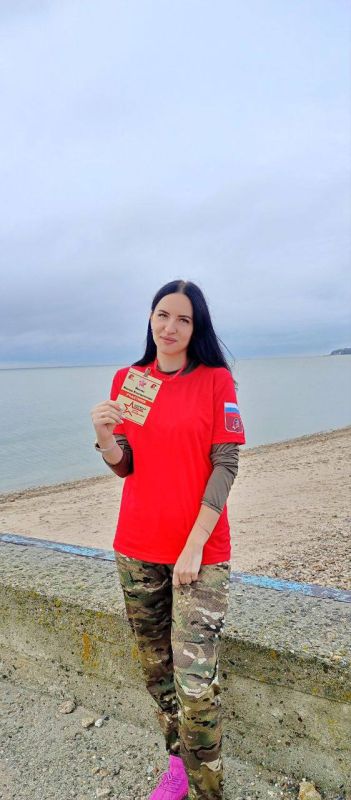 Сила Республики. Руководитель юнармейского отряда ВПК "Пламя" ГБОУ "Средняя школа № 4 г.о. Харцызск", Жукова Марина Константиновна и председатель совета юнармейских командиров Мокровуз Виктория Андреевна, приняли участие в... Сила Республики. Руководитель юнармейского отряда ВПК "Пламя" ГБОУ "Средняя школа № 4 г.о. Харцызск", Жукова Марина Константиновна и председатель совета юнармейских командиров Мокровуз Виктория Андреевна, приняли участие в...