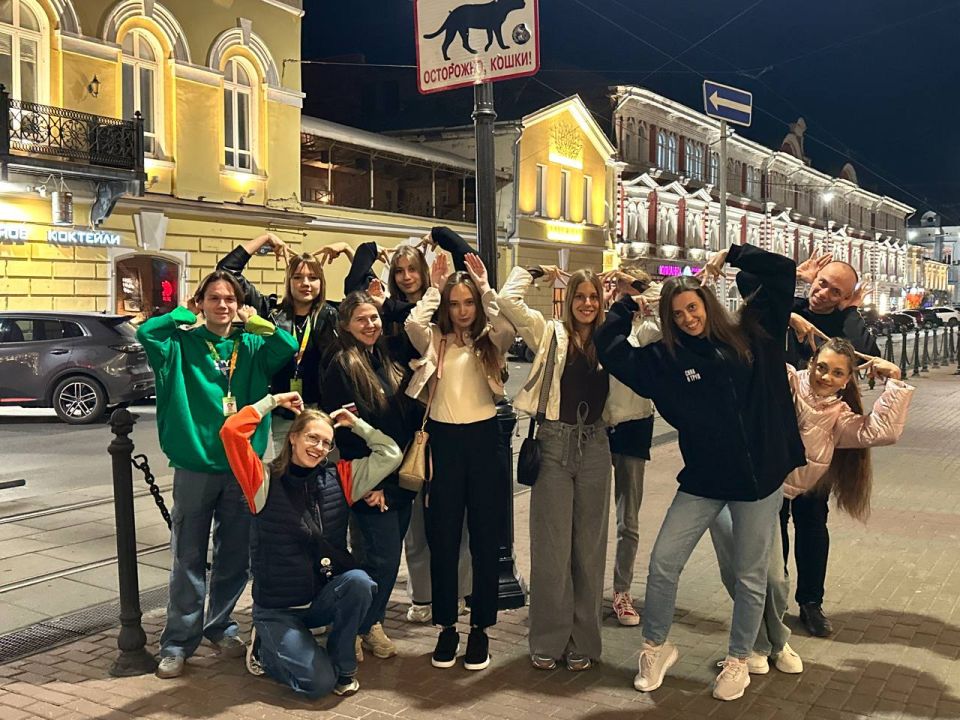 С 17 по 21 сентября студентка 2 курса кафедры менеджмента Дарья Садах стала участницей масштабного международного мероприятия — на слёте Всемирного фестиваля молодёжи С 17 по 21 сентября студентка 2 курса кафедры менеджмента Дарья Садах стала участницей масштабного международного мероприятия — на слёте Всемирного фестиваля молодёжи