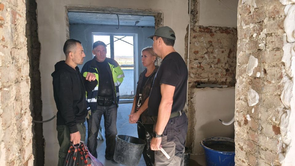 Константин Зинченко: Проверил ход восстановления общежития в пгт Донское Константин Зинченко: Проверил ход восстановления общежития в пгт Донское