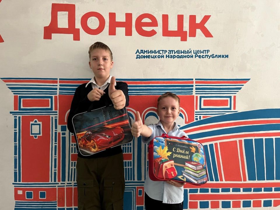 Сергей Желновач: Хабаровский край отремонтировал ТП-72 в Дебальцево Сергей Желновач: Хабаровский край отремонтировал ТП-72 в Дебальцево