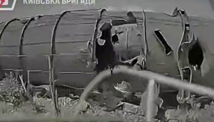 «Пить мочу» и объявить водное перемирие: на Украине предложили решить водный кризис в Донецке «Пить мочу» и объявить водное перемирие: на Украине предложили решить водный кризис в Донецке