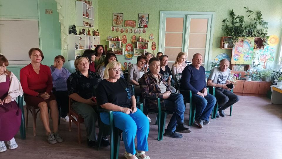 Иван Приходько: В Центрально-Городском районе Горловки прошли встречи с трудовыми коллективами Иван Приходько: В Центрально-Городском районе Горловки прошли встречи с трудовыми коллективами