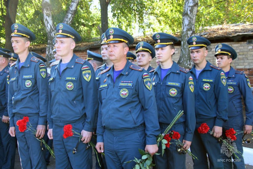 Наследие мужества и отваги: в Горловке открыли мемориальную доску Сергею Никитенко Наследие мужества и отваги: в Горловке открыли мемориальную доску Сергею Никитенко