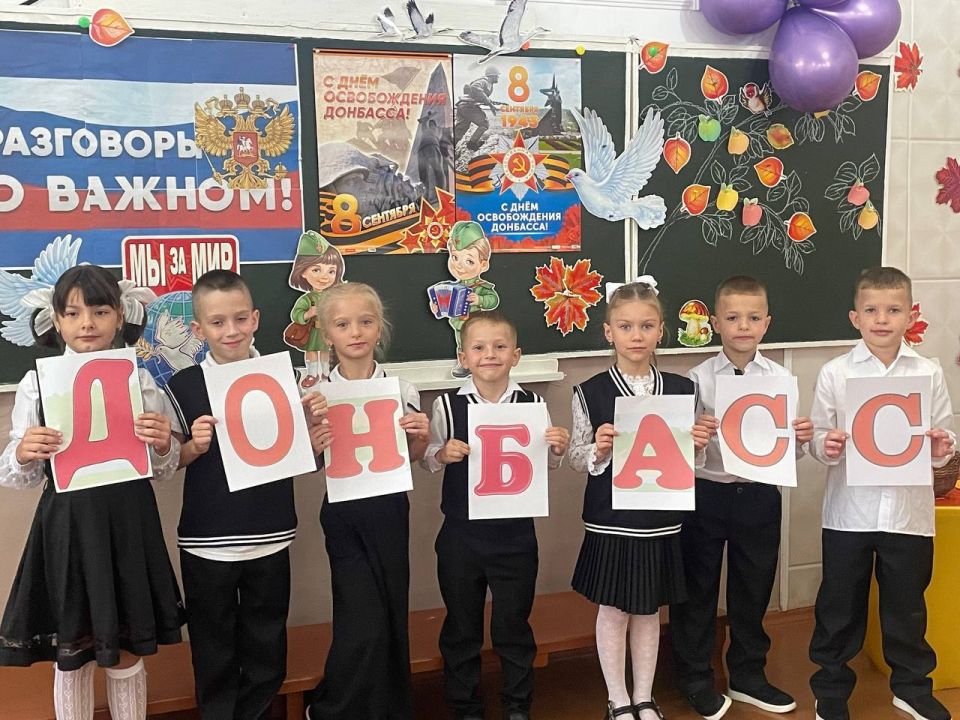 Глава ДНР - В честь воссоединения с нашей большой Родиной в школах Республики проведем уроки «Донбасс – это Россия»