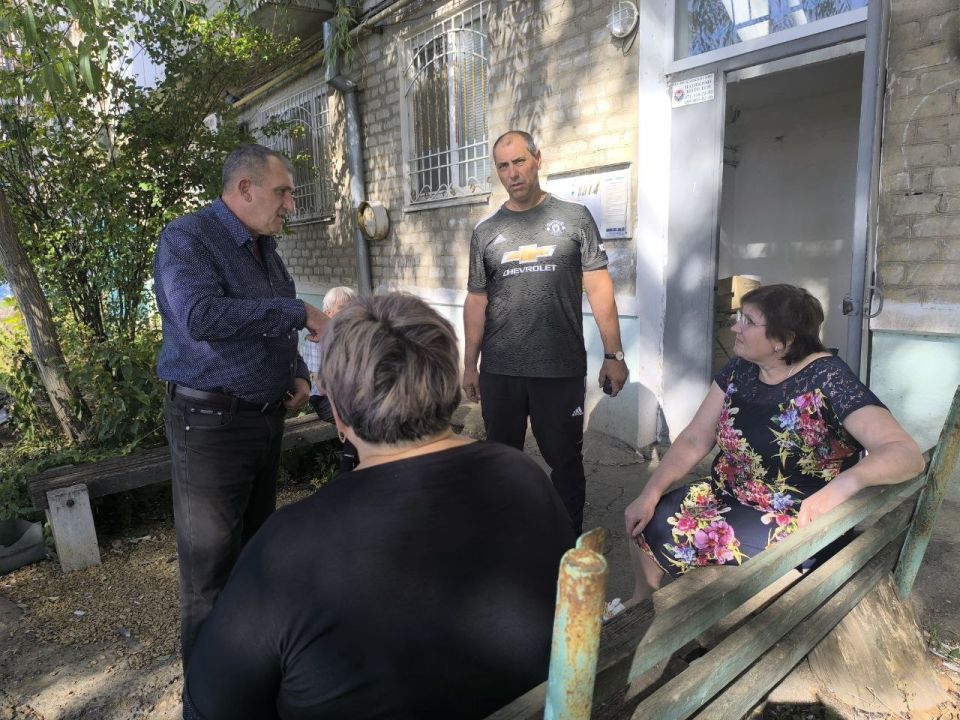 Диалог: Встречи с жителями Докучаевска Диалог: Встречи с жителями Докучаевска