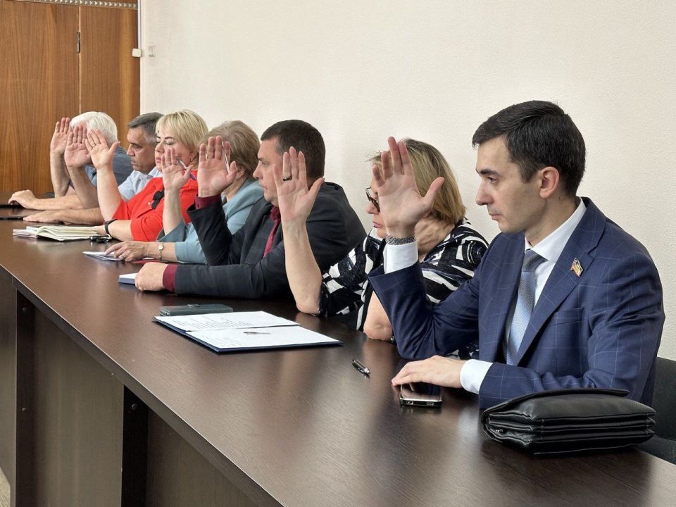 Валентина Харлашка: В городском округе Макеевка состоялось заседание политического совета местного отделения Всероссийской политической партии «Единая Россия» Валентина Харлашка: В городском округе Макеевка состоялось заседание политического совета местного отделения Всероссийской политической партии «Единая Россия»