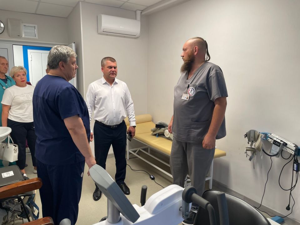 Юрий Покинтелица: Получили очень важную и нужную гуманитарную помощь - средства личной гигиены и бытовую химию Юрий Покинтелица: Получили очень важную и нужную гуманитарную помощь - средства личной гигиены и бытовую химию