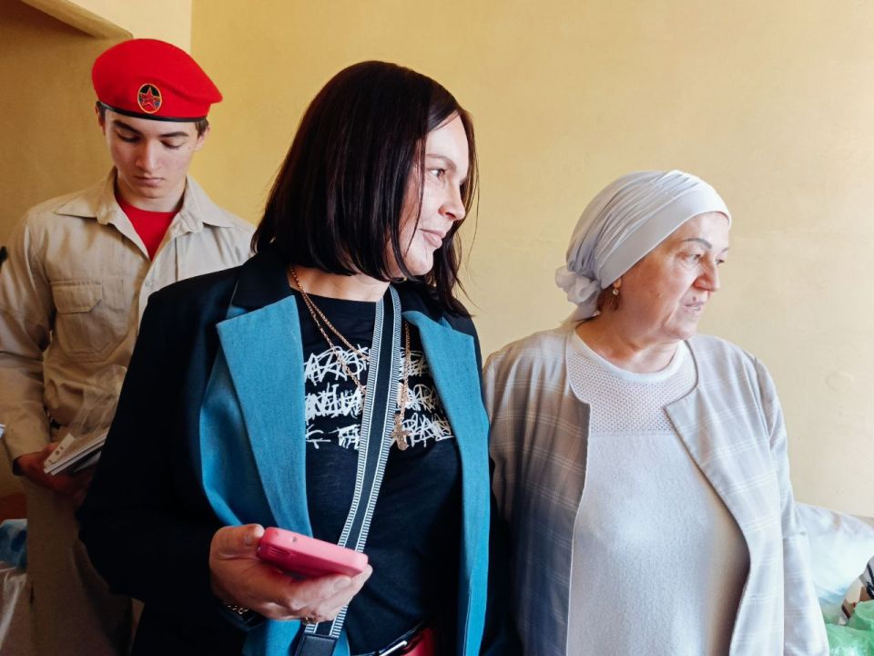 Акции «Zащитникам с любовью» и «СВОих не бросаем» согрели сердца героев в Горловке! Акции «Zащитникам с любовью» и «СВОих не бросаем» согрели сердца героев в Горловке!