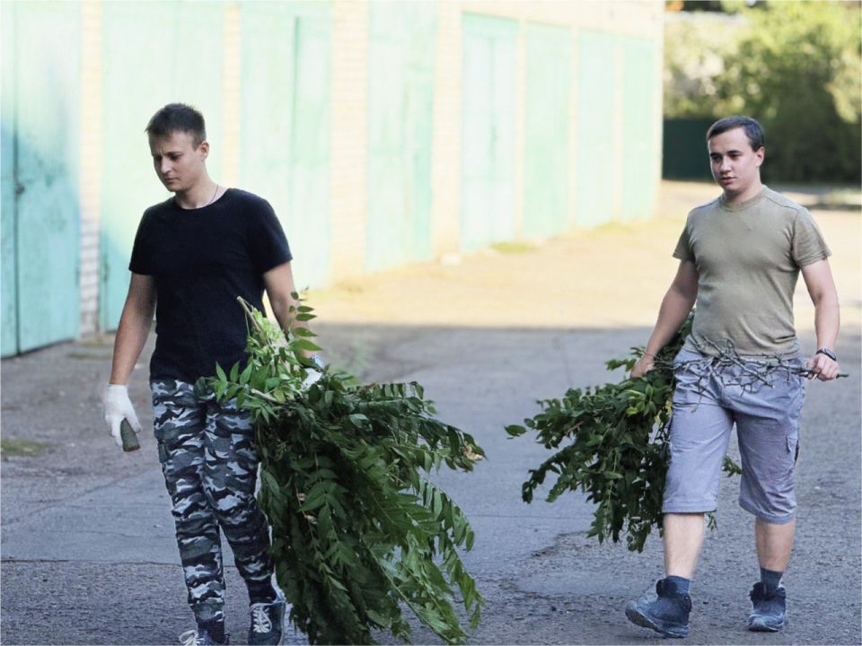 23 сентября сотрудники Управления Россельхознадзора по ДНР и ЛНР приняли участие во всероссийском экологическом субботнике «Зеленая Россия» на территории Луганской Народной Республики 23 сентября сотрудники Управления Россельхознадзора по ДНР и ЛНР приняли участие во всероссийском экологическом субботнике «Зеленая Россия» на территории Луганской Народной Республики