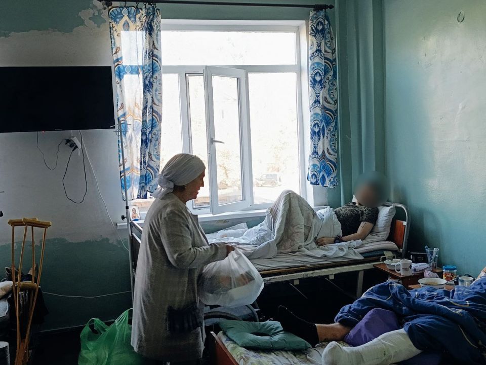Акции «Zащитникам с любовью» и «СВОих не бросаем» согрели сердца героев в Горловке! Акции «Zащитникам с любовью» и «СВОих не бросаем» согрели сердца героев в Горловке!