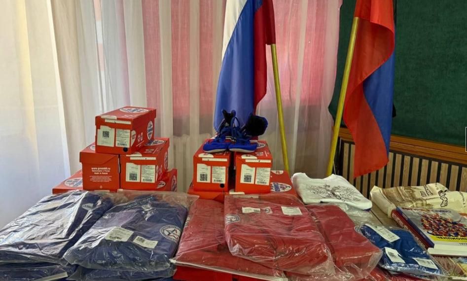 Александр Шатов: Депутат Тульской городской Думы передал гумпомощь в ДНР Александр Шатов: Депутат Тульской городской Думы передал гумпомощь в ДНР