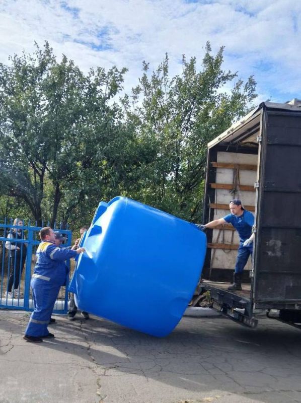 Андрей Чертков: С регионами-шефами приводим в порядок коммунальную инфраструктуру Республики и готовимся к отопительному сезону Андрей Чертков: С регионами-шефами приводим в порядок коммунальную инфраструктуру Республики и готовимся к отопительному сезону