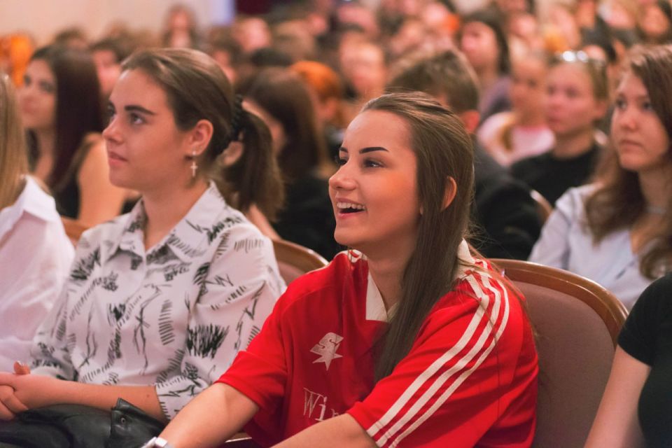 В Новороссии прошёл кинофорум «Эхо Евразия-Кинофест» В Новороссии прошёл кинофорум «Эхо Евразия-Кинофест»