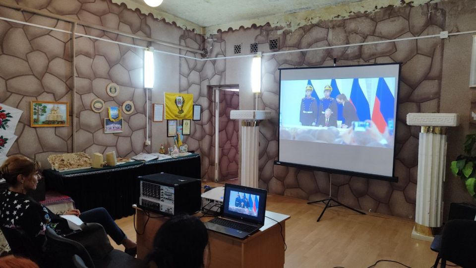 Николай Михайлов: В Старобешево прошла тематическая программа «Широка страна моя родная» Николай Михайлов: В Старобешево прошла тематическая программа «Широка страна моя родная»
